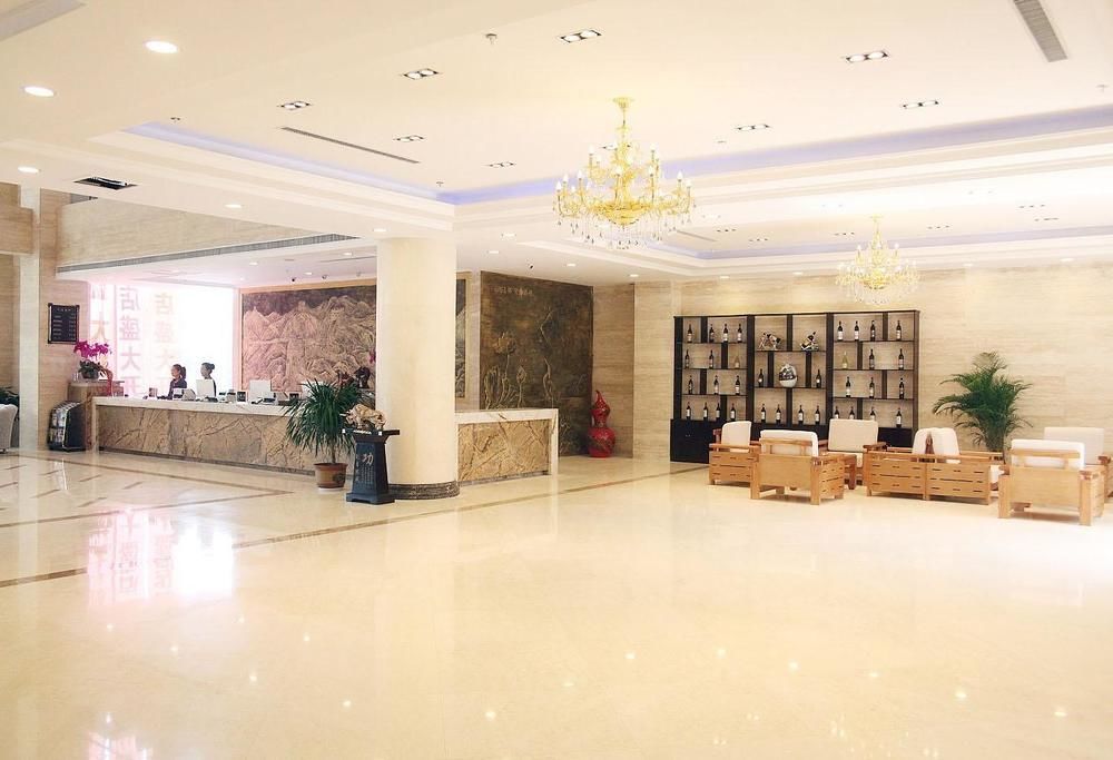Weishi International Hotel Csingcsou Kültér fotó
