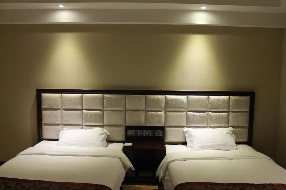 Weishi International Hotel Csingcsou Kültér fotó