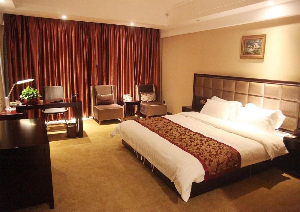 Weishi International Hotel Csingcsou Kültér fotó