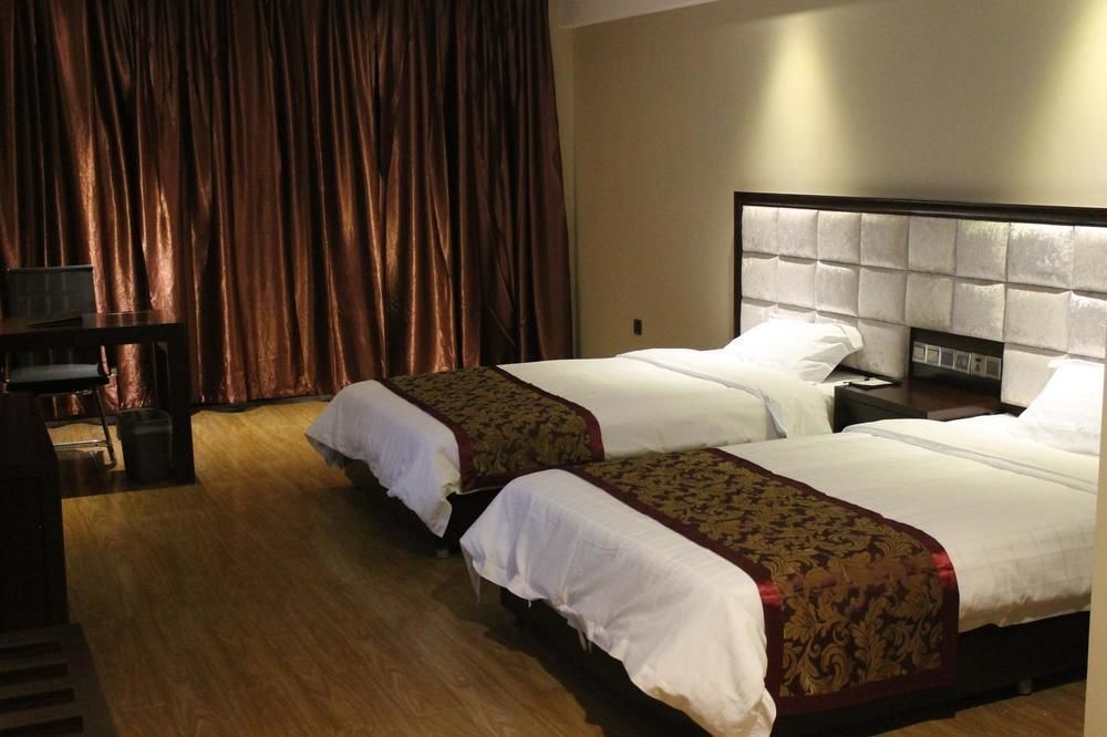 Weishi International Hotel Csingcsou Kültér fotó